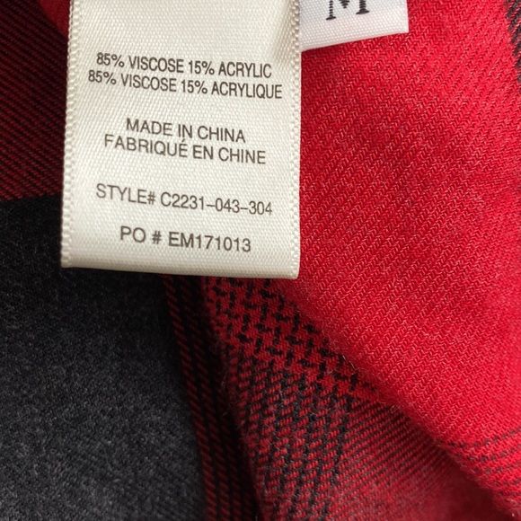 Cloth & Stone Red Butter Soft ButtonDown Shirt NeverUsed - Picture 8 of 9
